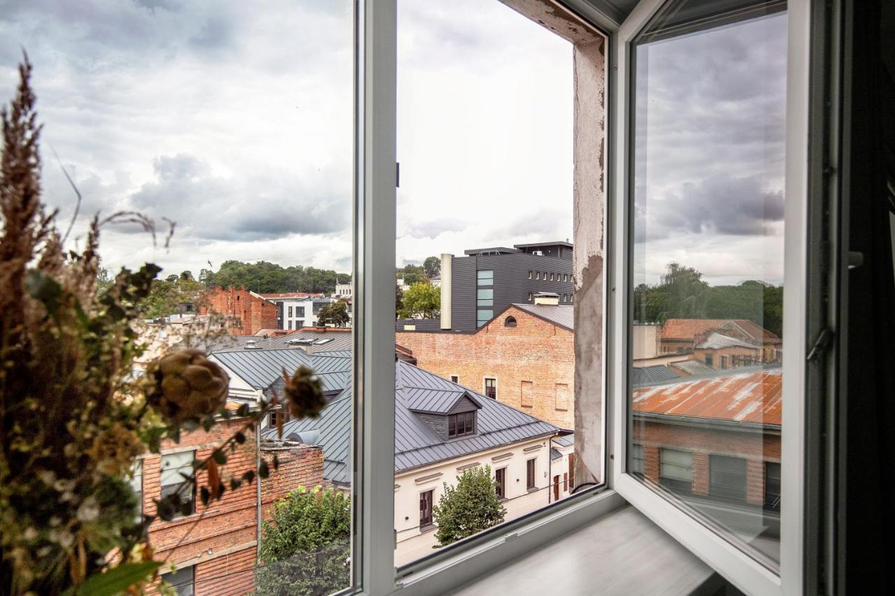 Old-New Apartment In Central Kaunas Extérieur photo