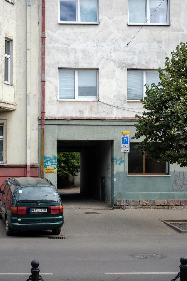 Old-New Apartment In Central Kaunas Extérieur photo